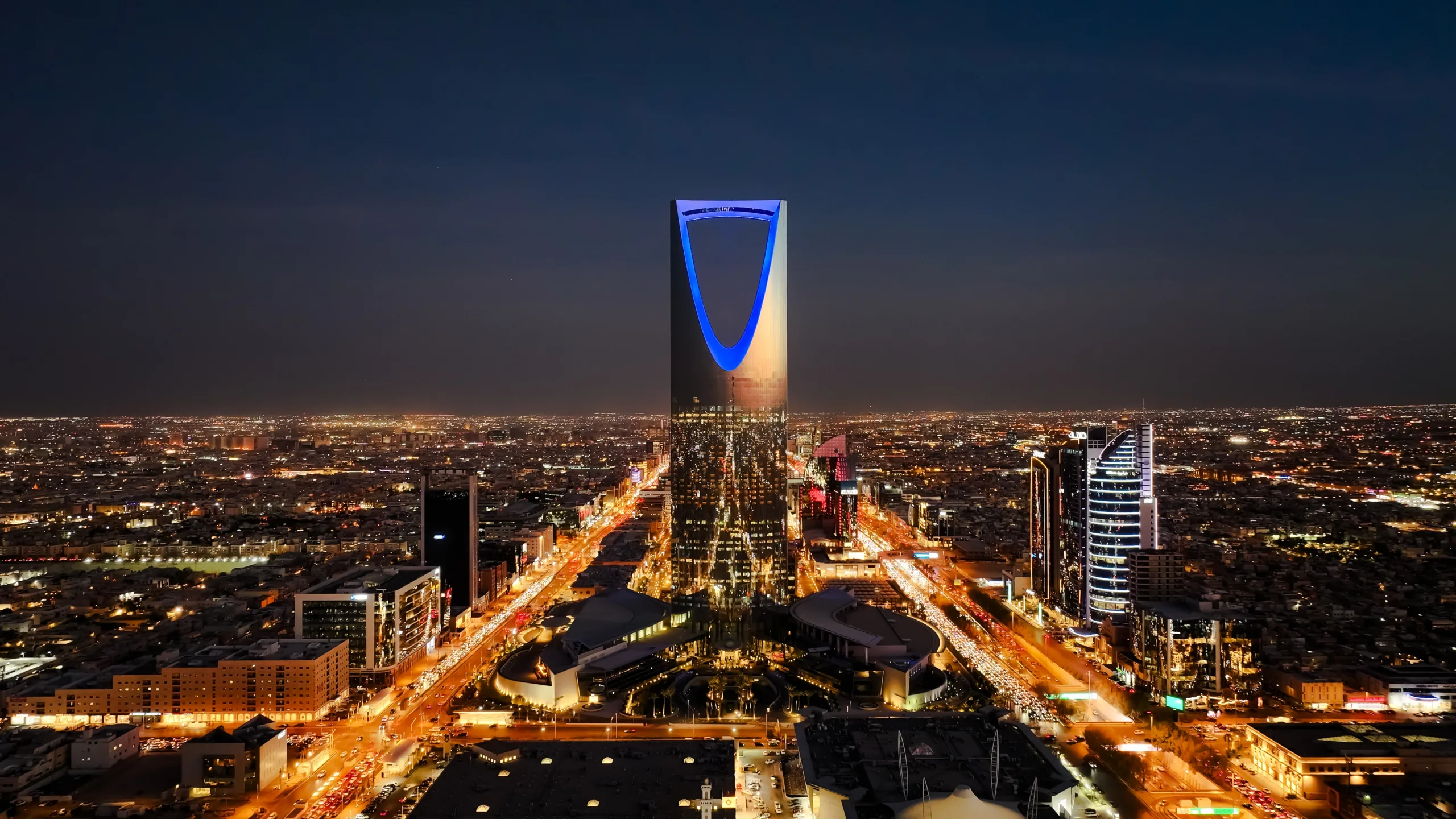 Saudi Arabia bans employer fees for domestic workers