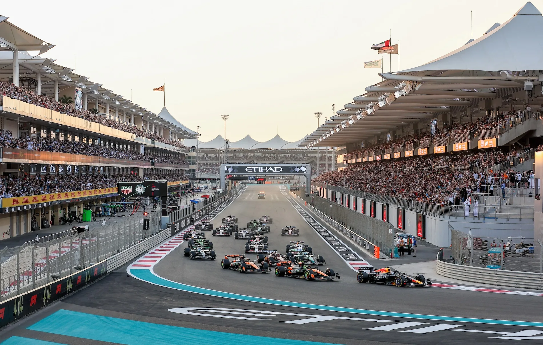 Abu Dhabi Grand Prix 2025 breaks attendance record with 339,000 fans at Yas Marina Circuit