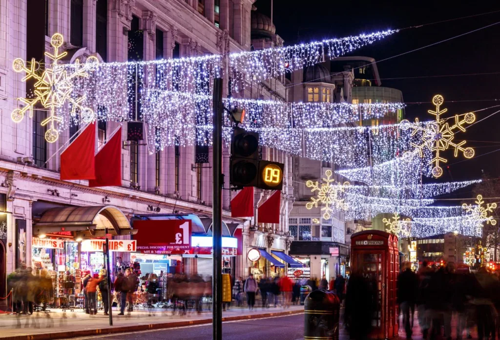 Night street in Christmas, London