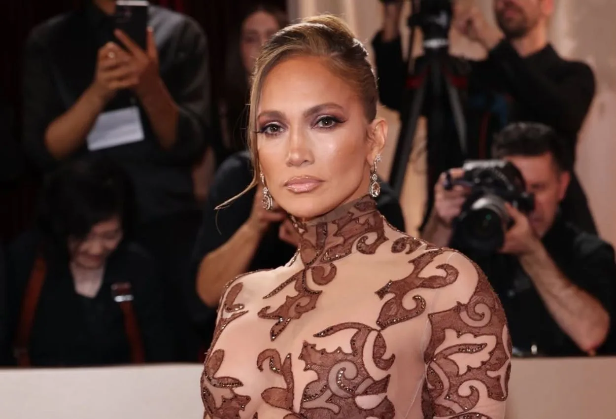 Jennifer Lopez steals the spotlight in sheer gown at Golden Globes 2026