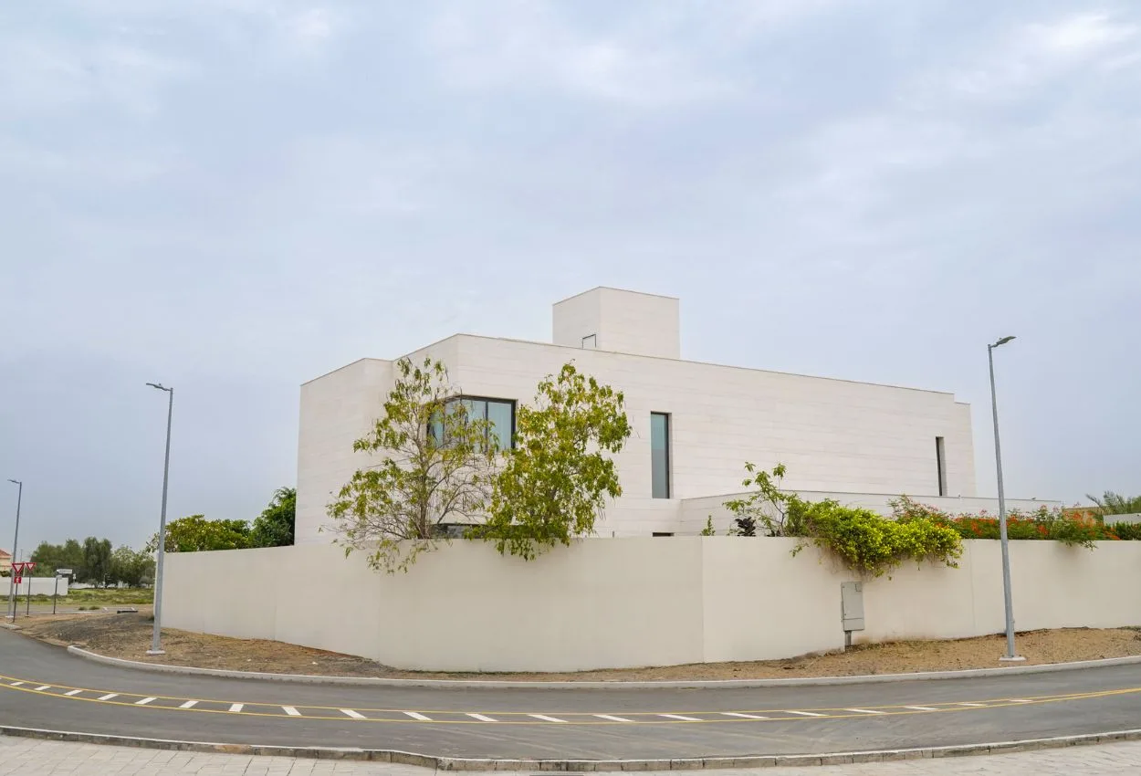 Dubai RTA completes 13km road connections across 18 residential areas