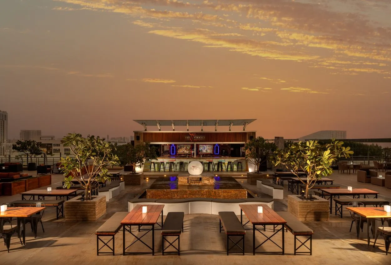 Radisson Hotel Group expands its footprint in Dubai with the opening of Radisson Blu Hotel, Dubai Barsha Heights