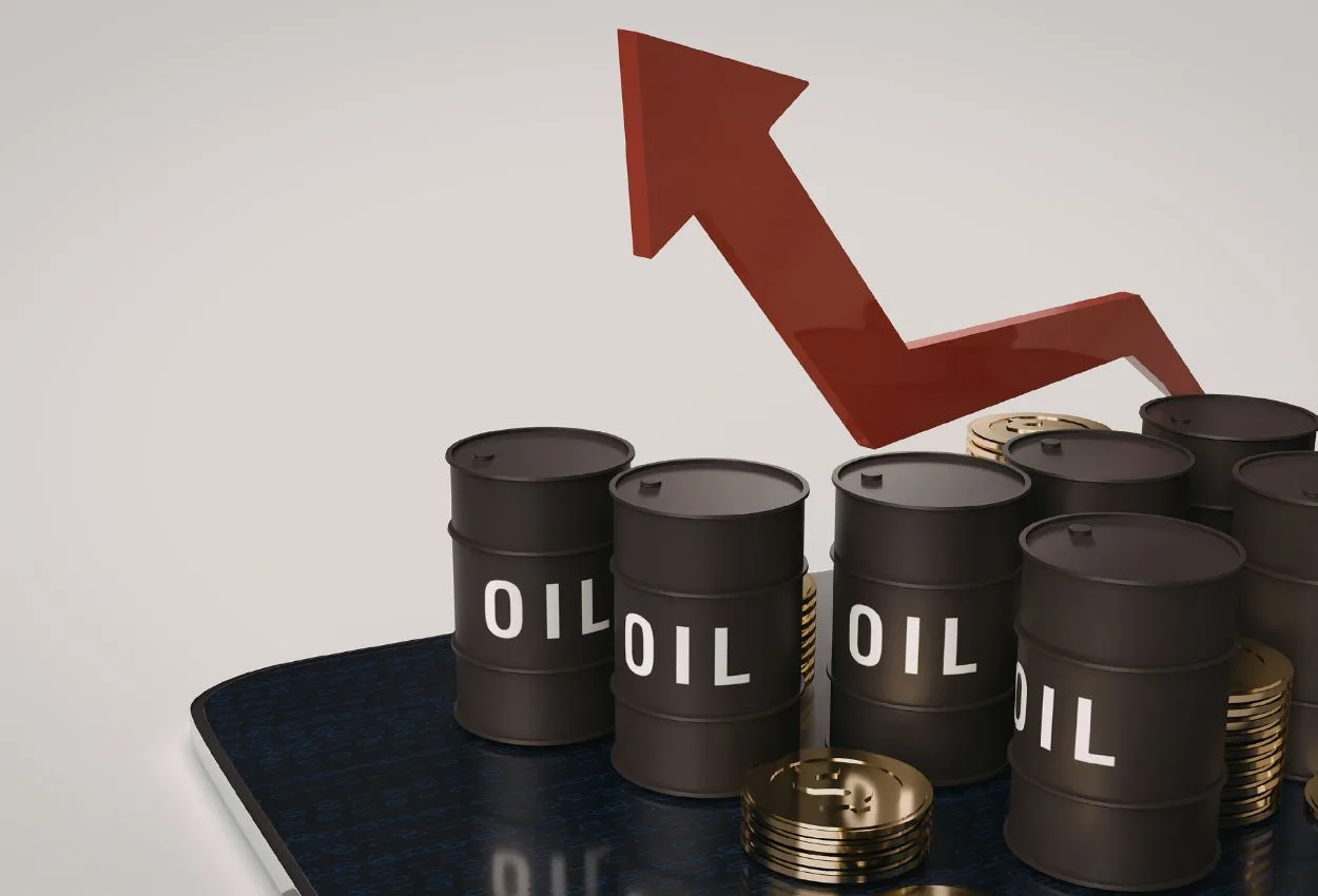 Oil prices rise on Friday, extending four-month rally