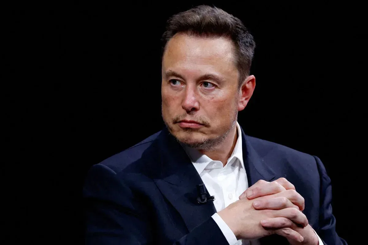 Musk loses $350bn as SpaceX shares sink 31%