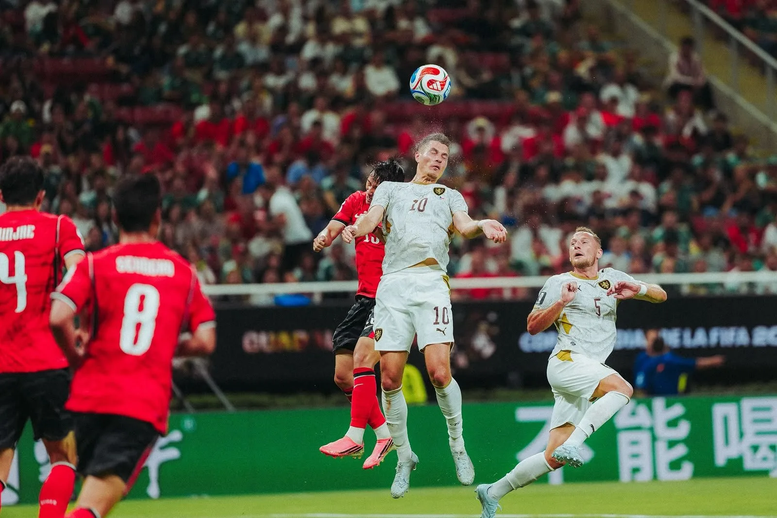 South Korea beat Czech Republic 2–1 at World Cup