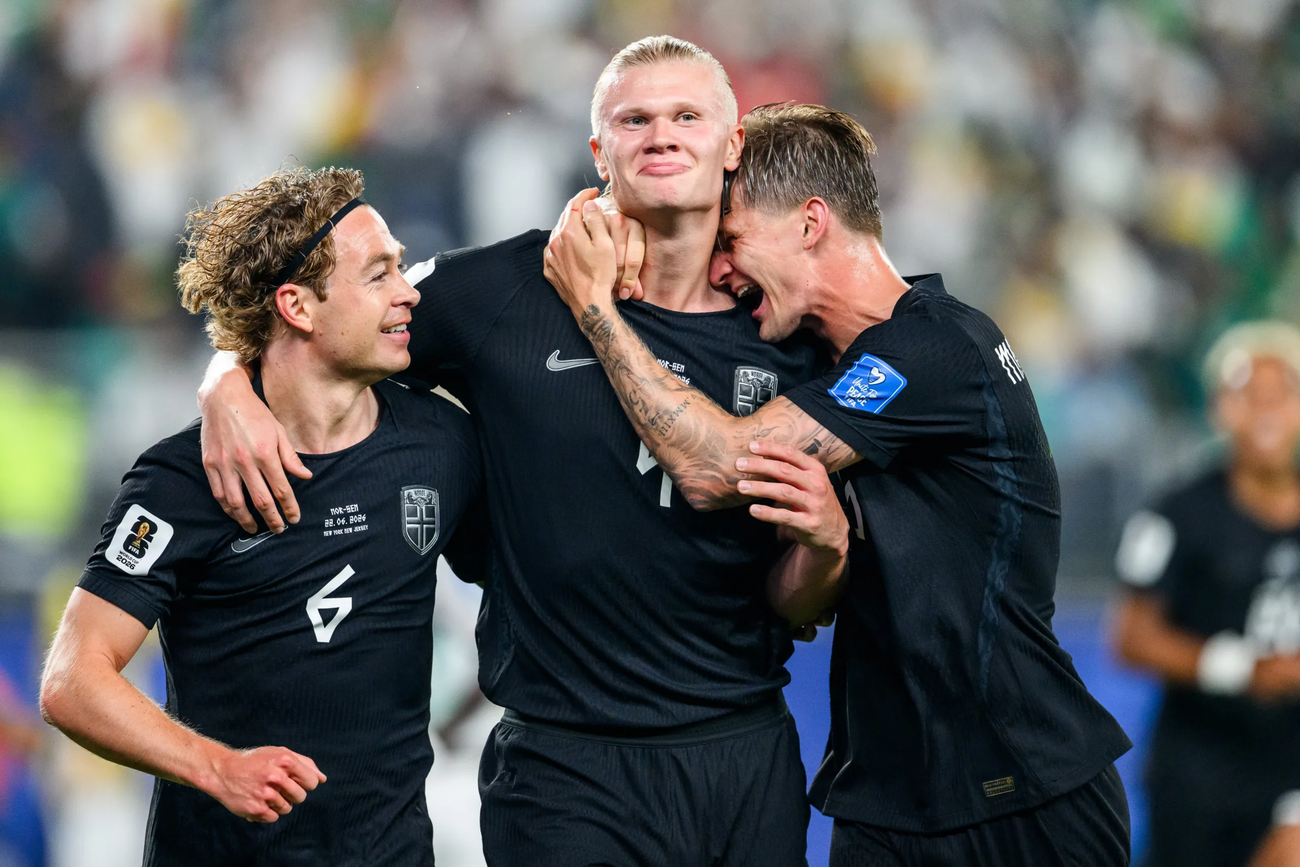 Norway beat Senegal 3–2 to reach World Cup last 32