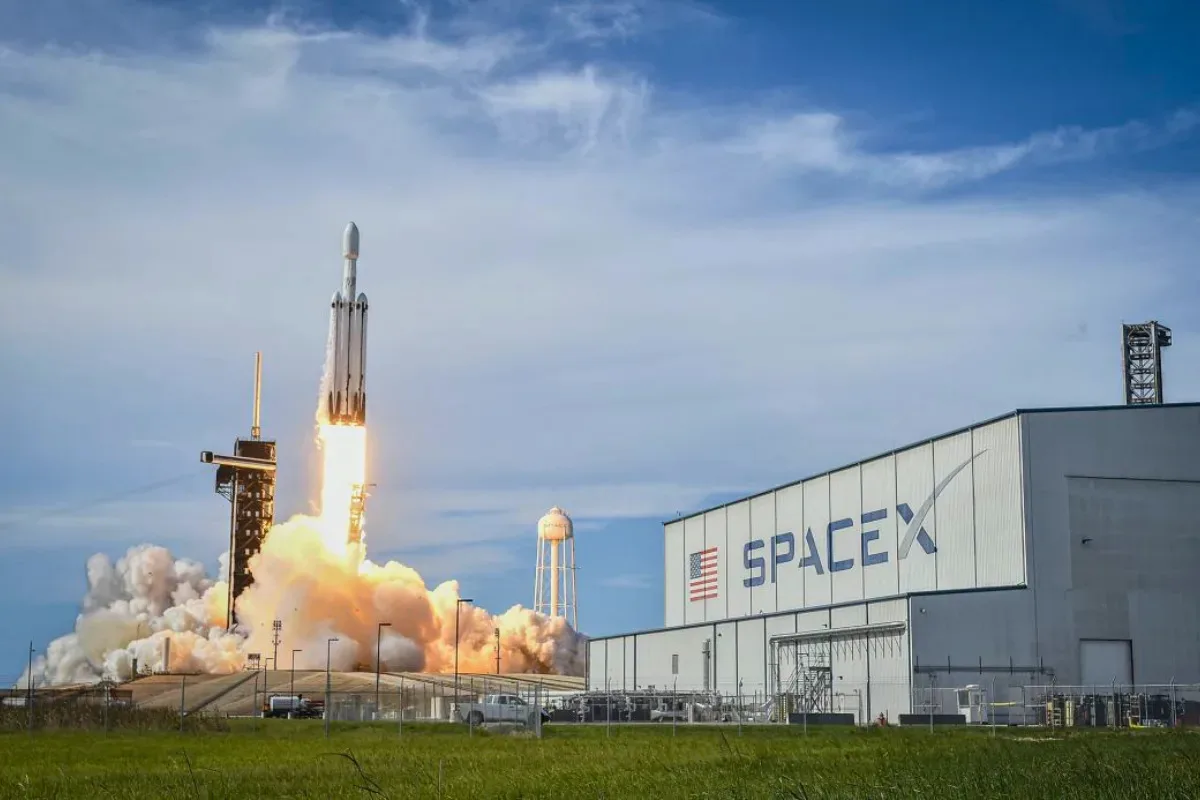 SpaceX IPO primed for double-digit pop, perps traders say