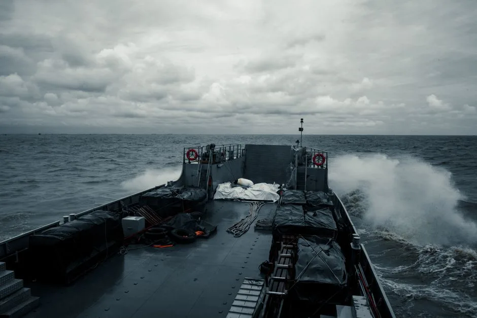 How naval mines get cleared from the Strait of Hormuz