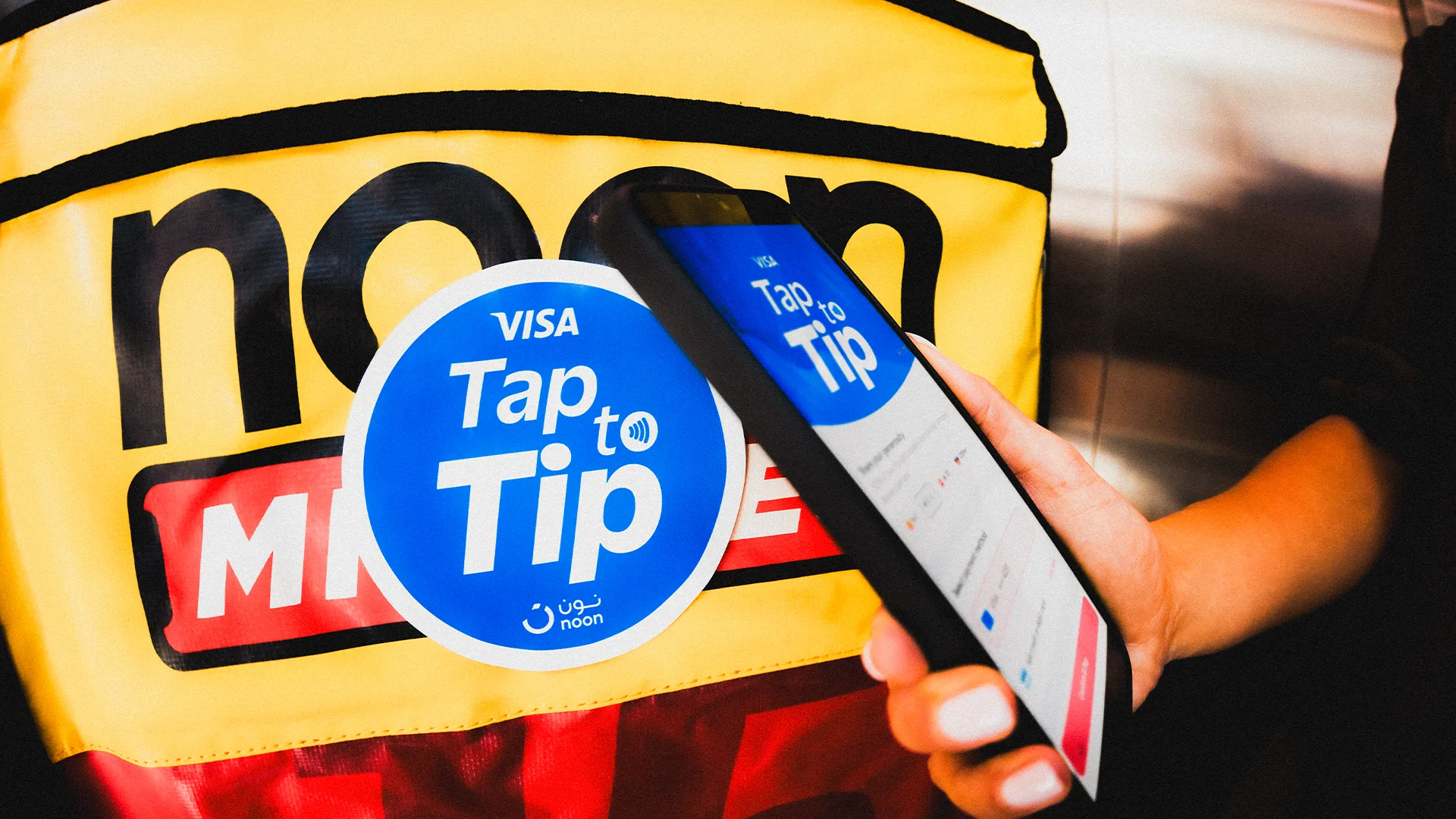 Visa, noon launch contactless tipping for delivery riders