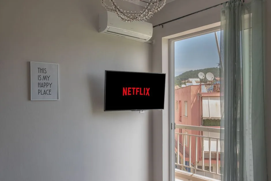 Netflix Q2 revenue tops $12.5bn as ad income drives growth