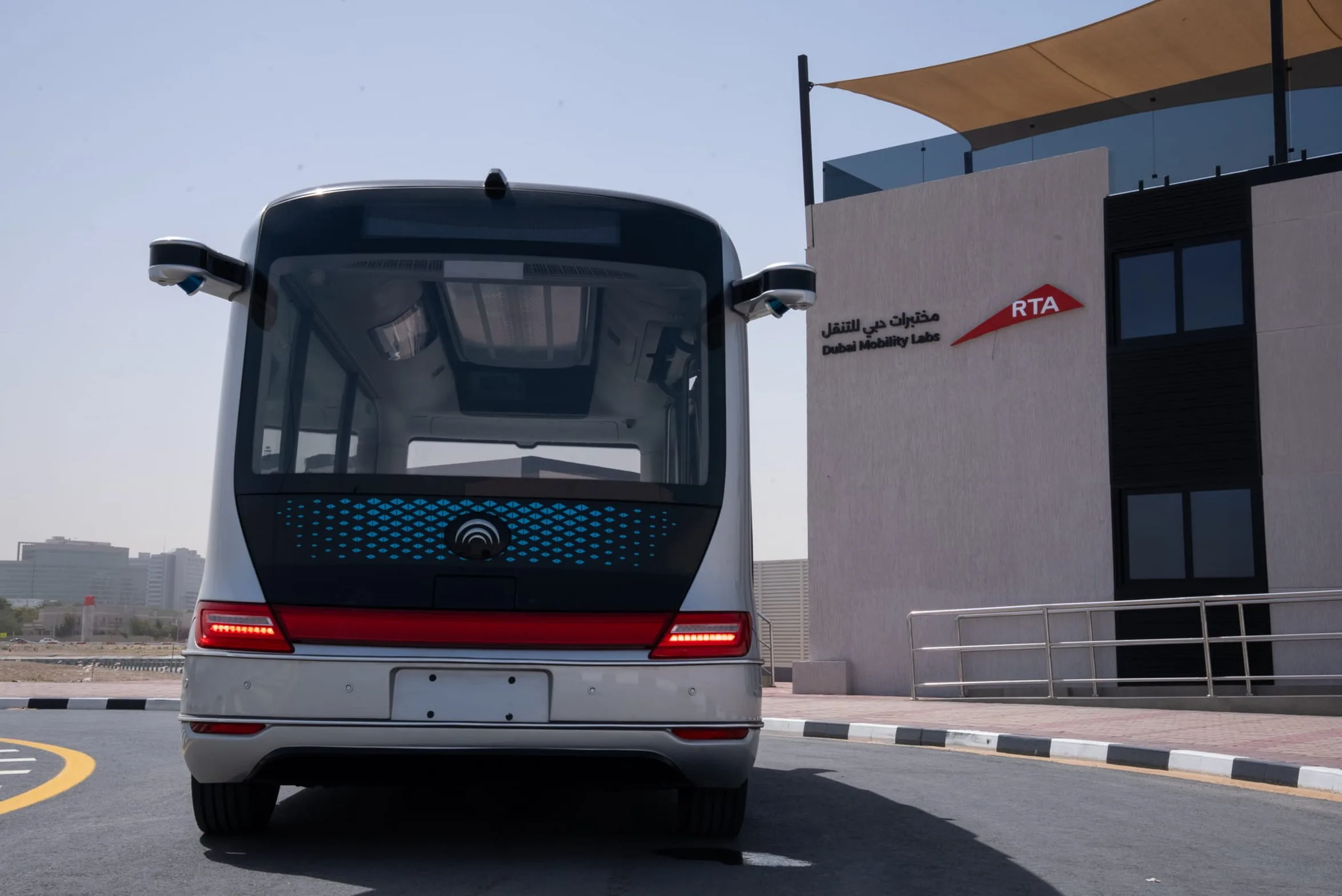 Dubai opens autonomous vehicle test hub at Silicon Oasis