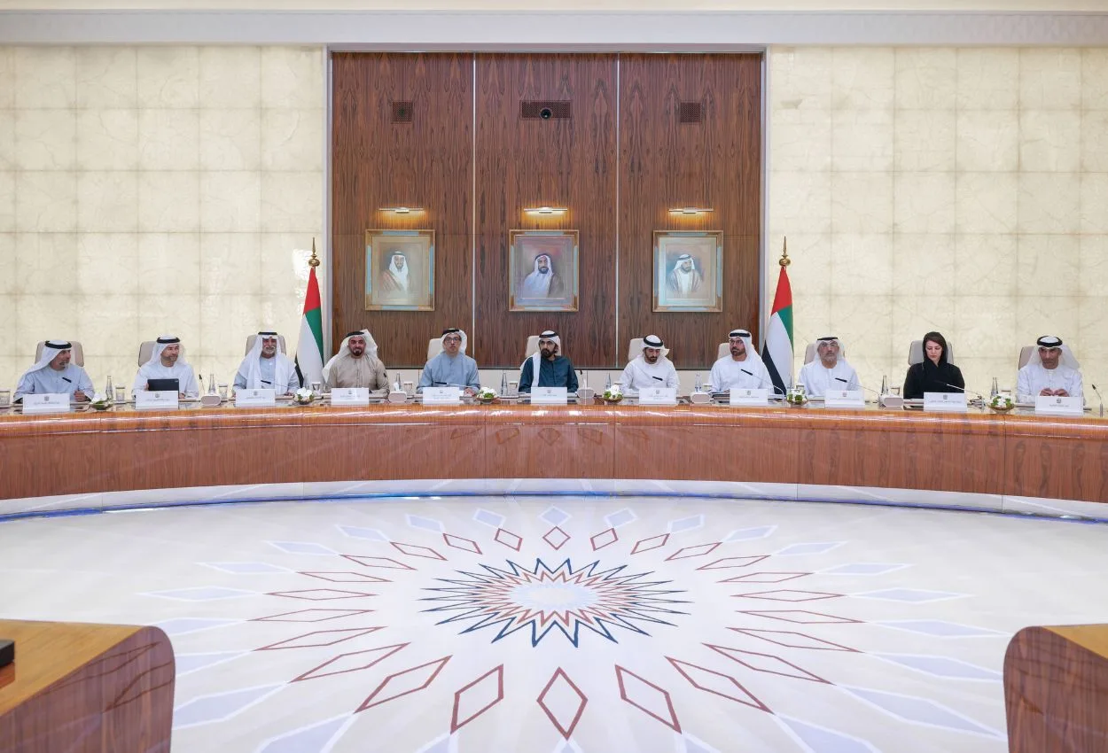UAE Cabinet launches AI Advisor system with 32 AI advisers