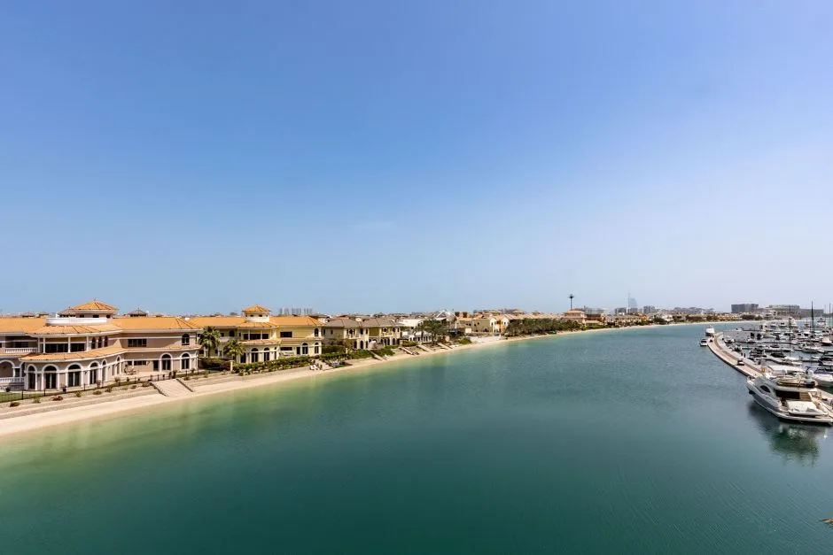 Dubai luxury villa buyers plan renovation before moving in